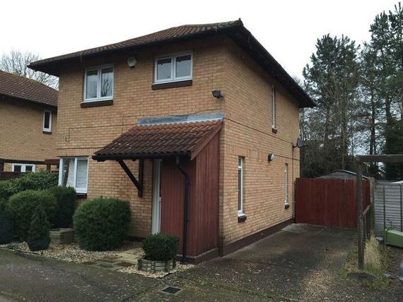 3 bedroom Detached t...