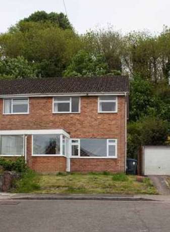 2 bedroom Semi-Detac...