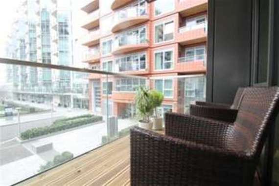 2 bedroom Flat to re...
