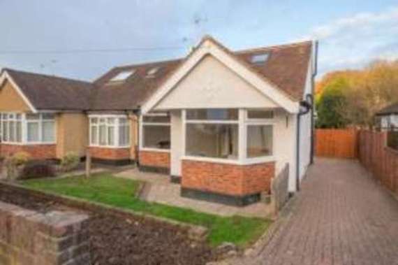 3 bedroom Bungalow f...