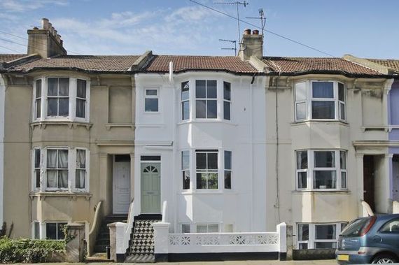 2 bedroom Flat for s...