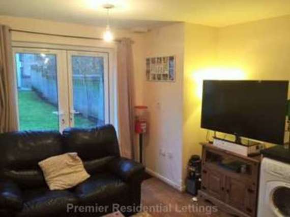 2 bedroom Apartment...