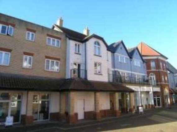 2 bedroom Flat for s...