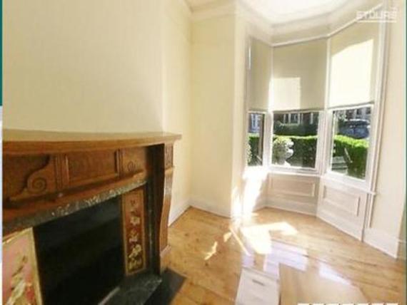 5 bedroom Detached t...