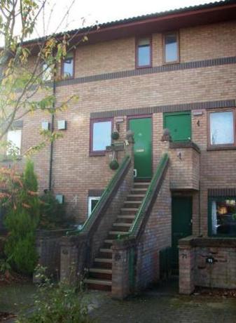 1 bedroom Flat for s...