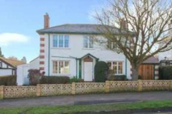 4 bedroom Detached f...