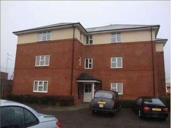 2 bedroom Flat to re...