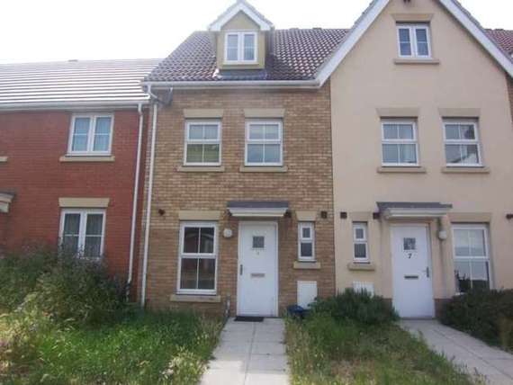 3 bedroom Detached t...