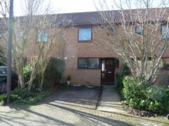 2 bedroom Terraced f...