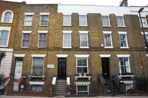 2 bedroom Flat for s...