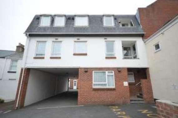 1 bedroom Flat for s...