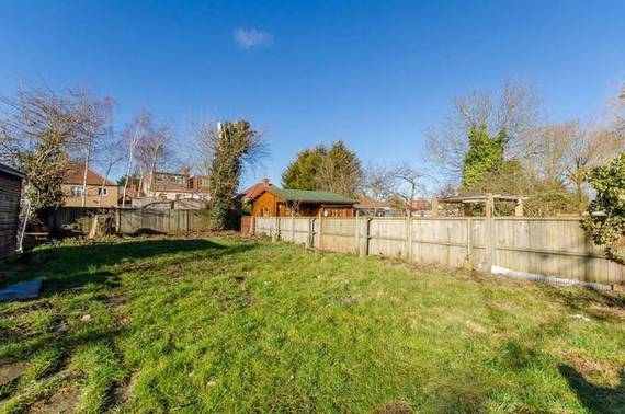 3 bedroom Detached f...