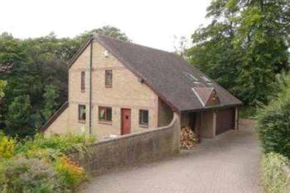 4 bedroom Detached f...