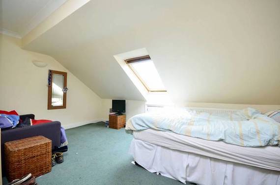 4 bedroom Detached t...
