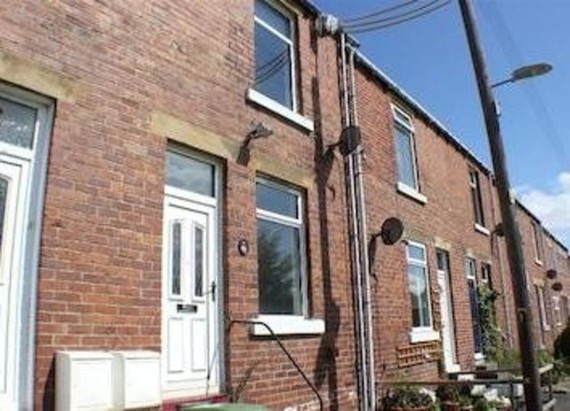 2 bedroom Terraced t...