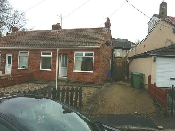 2 bedroom Detached t...