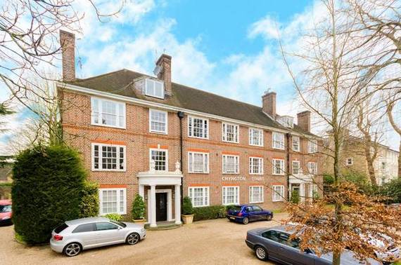 2 bedroom Flat for s...