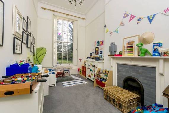 2 bedroom Flat for s...