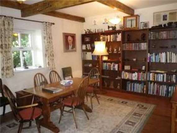 4 bedroom Detached f...