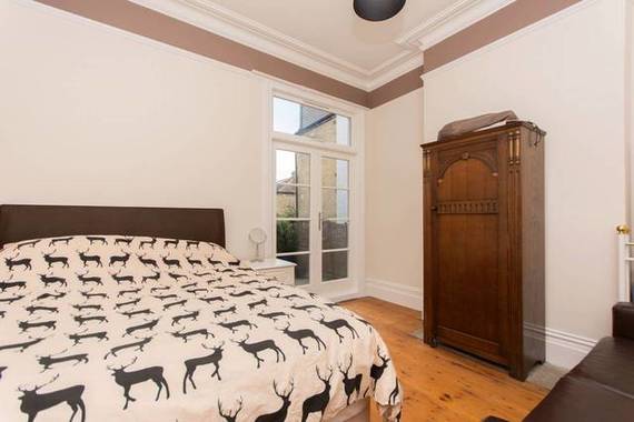 2 bedroom Flat to re...