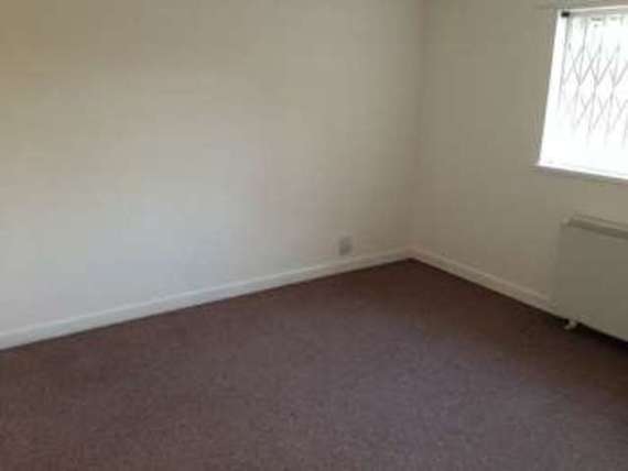 1 bedroom Flat to re...