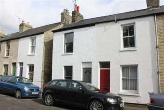 2 bedroom Property t...