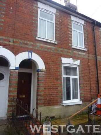 4 bedroom Terraced t...