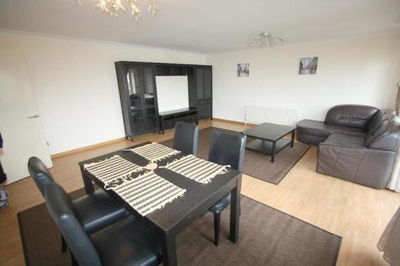 1 bedroom Flat to re...