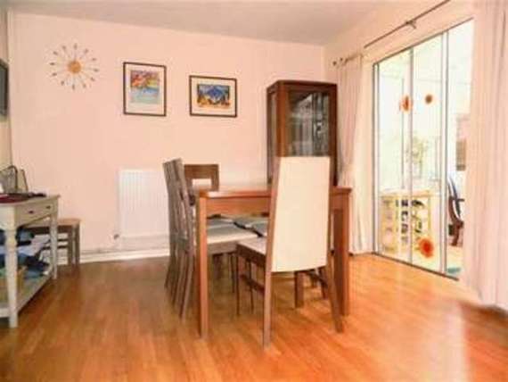 4 bedroom Detached f...