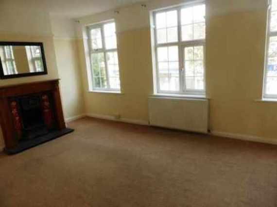 3 bedroom Maisonette...
