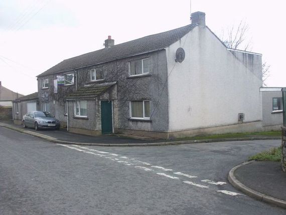 1 bedroom Property t...