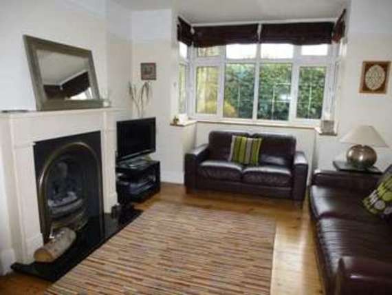 3 bedroom Detached t...