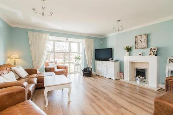 4 bedroom Detached f...