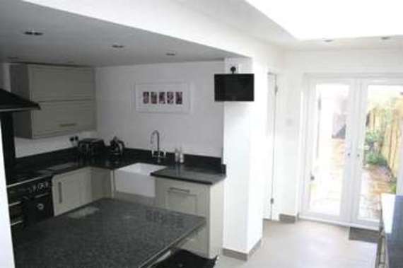 3 bedroom Property f...