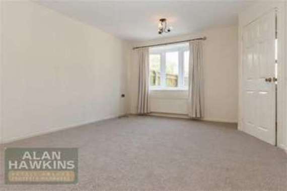 3 bedroom Property f...