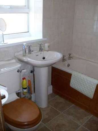 2 bedroom Terraced t...