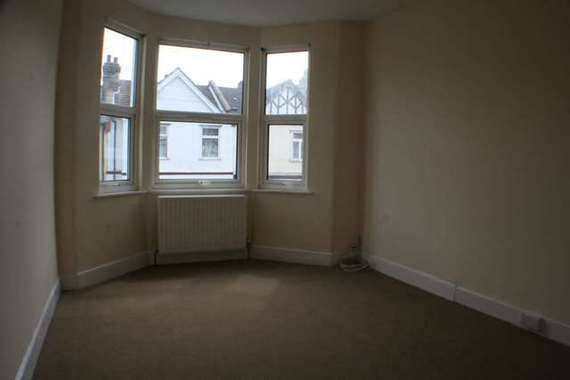 4 bedroom Detached t...