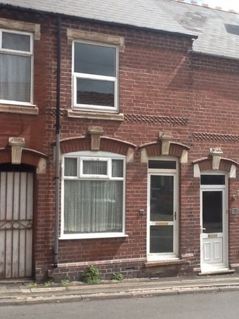 2 bedroom Terraced f...