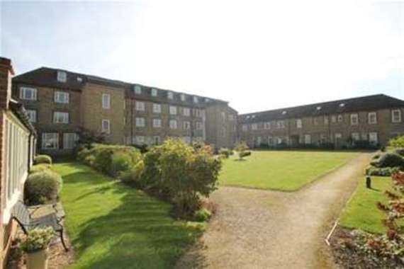 2 bedroom Flat to re...