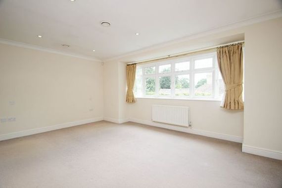 4 bedroom Detached f...