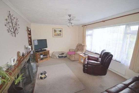 4 bedroom Detached f...