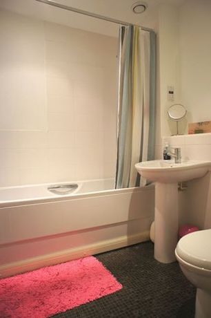 1 bedroom Flat for s...