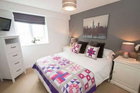 2 bedroom Flat for s...