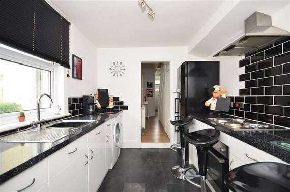 3 bedroom Detached f...