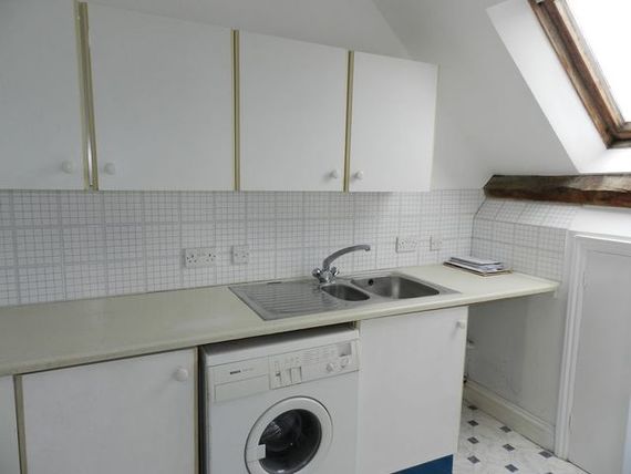 1 bedroom Flat for s...