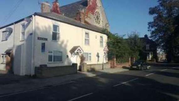 3 bedroom Detached f...