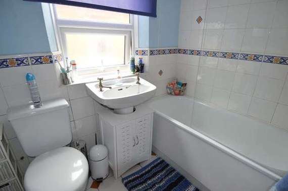 3 bedroom Terraced f...