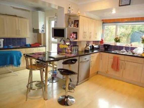 1 bedroom Property t...