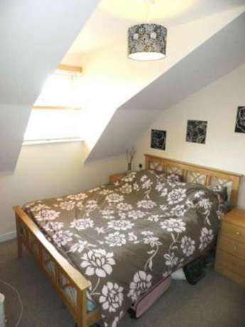 2 bedroom Flat for s...