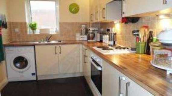 1 bedroom Flat for s...